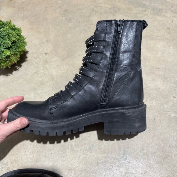 Zara Black Leather Biker Boots Size 41 10 Studded Motorcycle Chunky Lug Sole - Picture 5 of 10